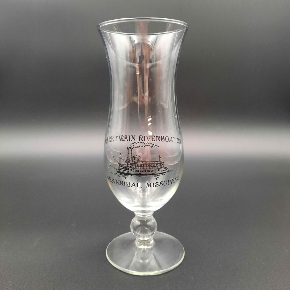 Vintage Mark‎ Twain Riverboat Co. Hurricane Glass – Hannibal Missouri Souvenir